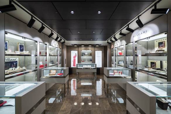 MSC Cruises MSC Bellissima Shopping - Credits - MSC Rights - Ivan Sarfatti 2.jpg